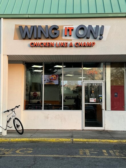 Primary Photo Of 1600 E Saint Georges Ave, Linden Restaurant For Sale