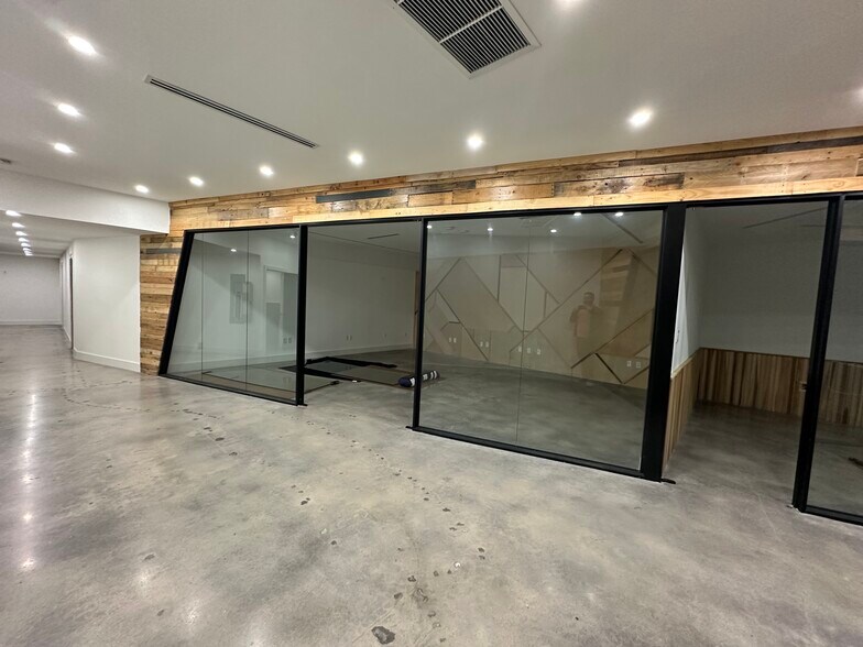 More Photos Of 4151 NW 2nd Ave, Miami Loft Creative Space For Lease