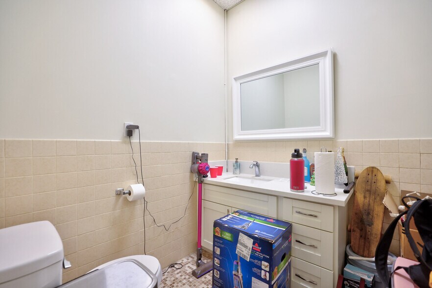 More Photos Of 50 S Beretania St, Honolulu Apartments For Sale