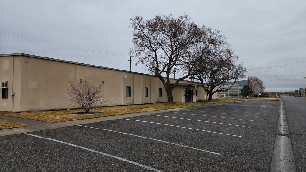 More Photos Of 2765 Salk Ave, Richland Office For Lease