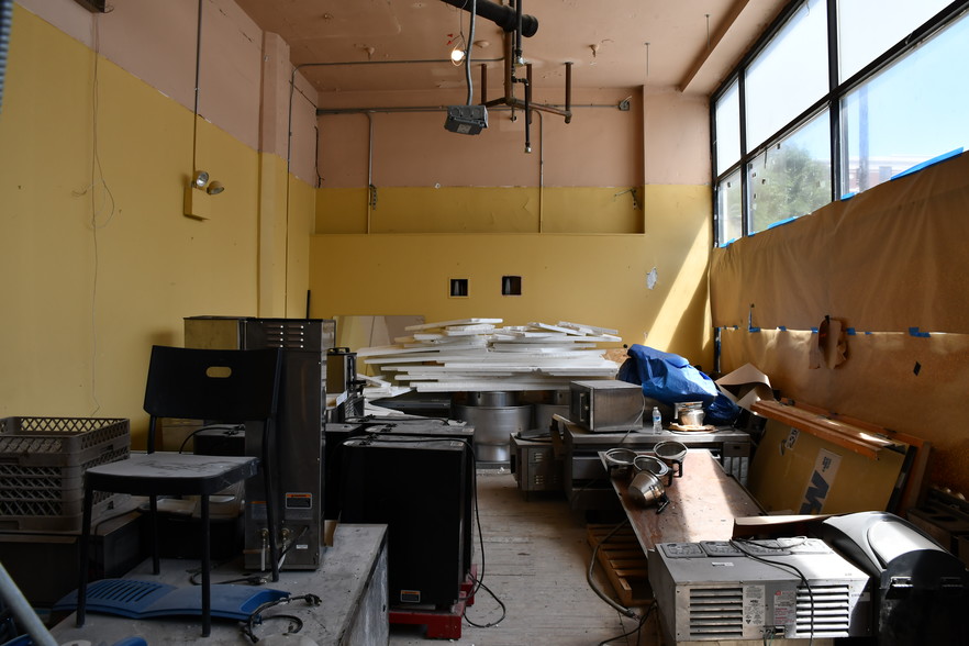 More Photos Of 2030 S Wabash Ave, Chicago Restaurant For Lease