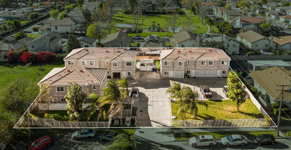 Primary Photo Of 1520 N Palm Ave, Rialto Apartments For Sale