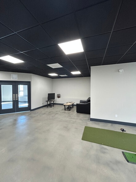 More Photos Of 287 Luken Rd, Goose Creek Warehouse For Lease