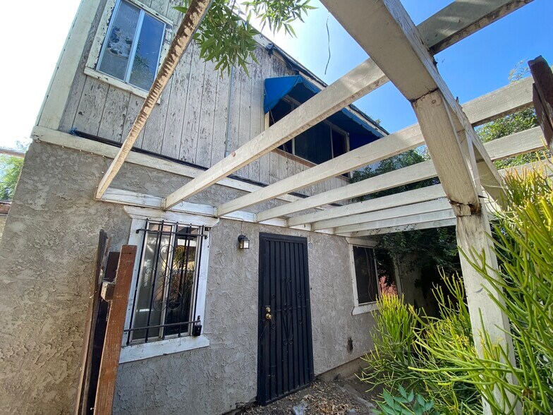More Photos Of 158 E Sacramento St, Altadena Multifamily For Sale