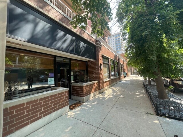 Primary Photo Of 948-952 W Huron St, Chicago Apartments For Sale