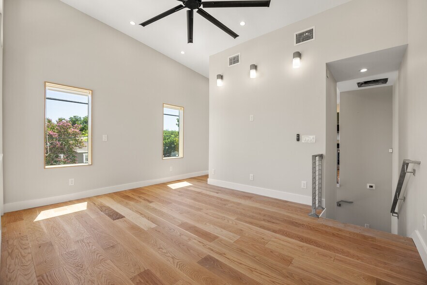 More Photos Of 1107 Cherry St, San Antonio Multifamily For Sale