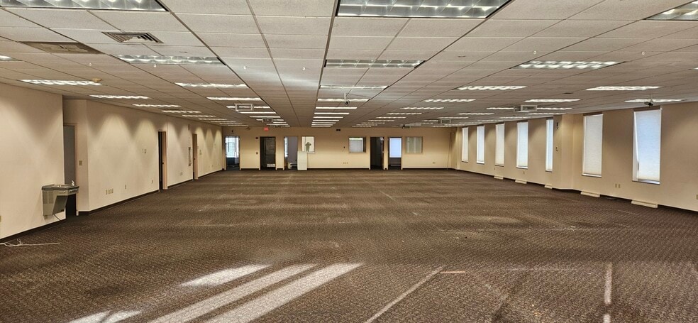 More Photos Of 4020 Durand Ave, Racine Office For Lease