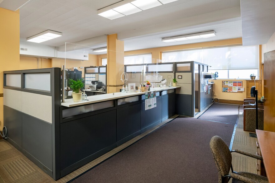 More Photos Of 1980 Mission St, San Francisco Office For Sale