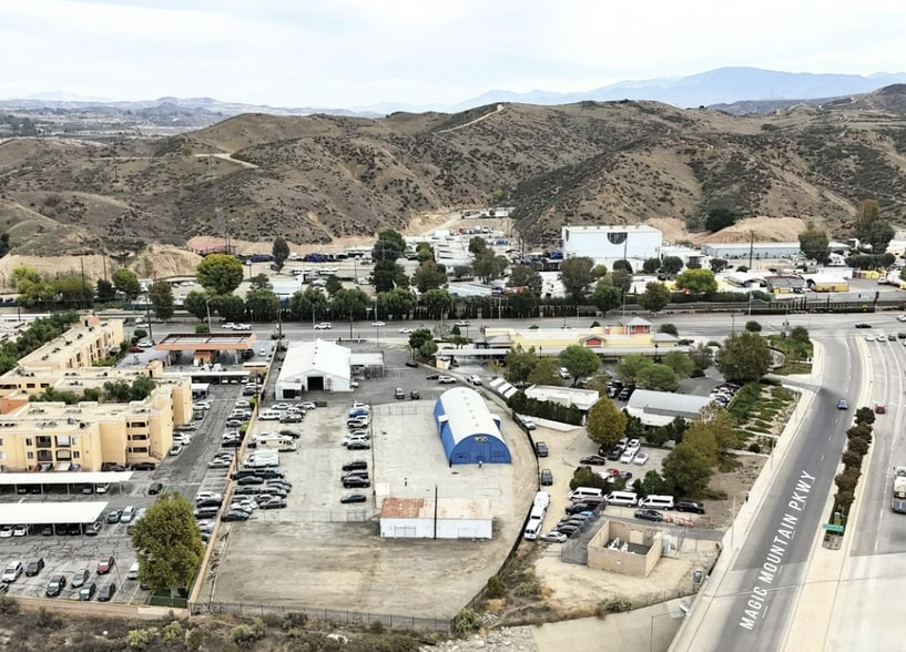 More Photos Of 26007-26011 Bouquet Canyon Rd, Santa Clarita Auto Dealership For Lease