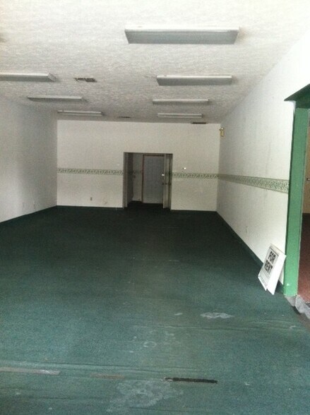 More Photos Of 38367 County Road 54, Zephyrhills Storefront Retail Office For Lease