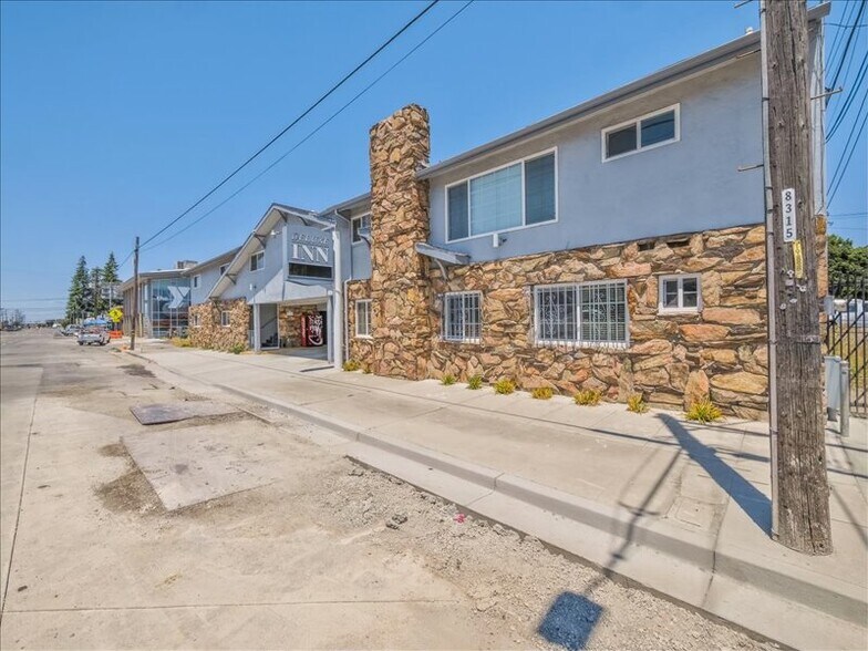 More Photos Of 21172 Mission Blvd, Hayward Hotel For Sale