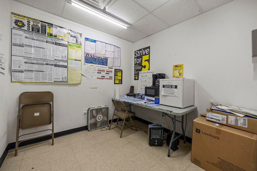 More Photos Of 4910 Wellington Ave, Ventnor City Freestanding For Sale