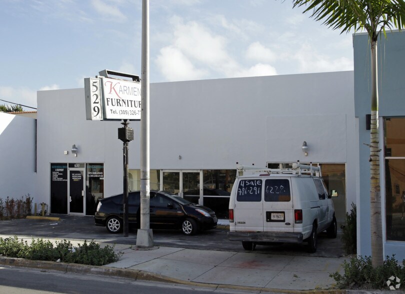 More Photos Of 527-531 SW 12th Ave, Miami Freestanding For Lease