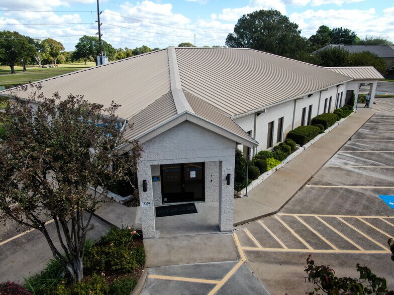 Primary Photo Of 8220 Jones Rd, Houston Office For Sale