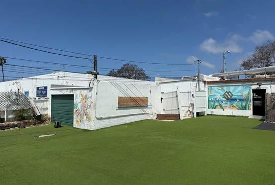 More Photos Of 1423-1427 Garnet Ave, San Diego Storefront For Lease