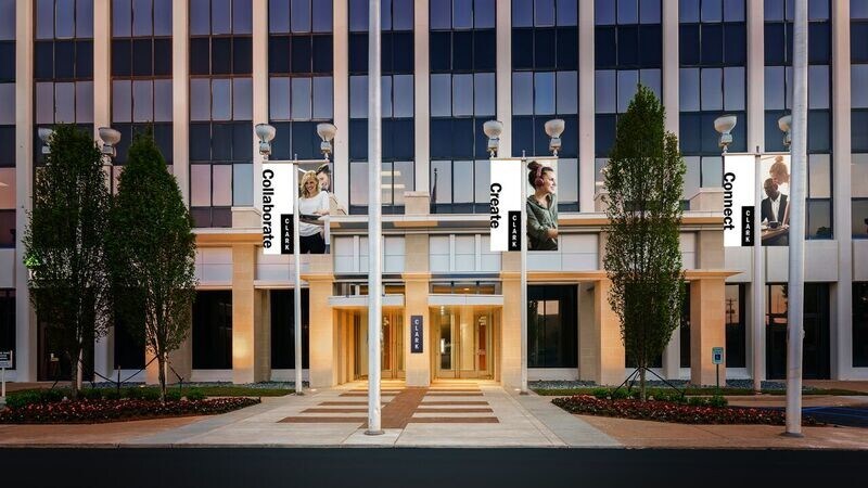 More Photos Of 5100 Poplar Ave, Memphis Office For Lease