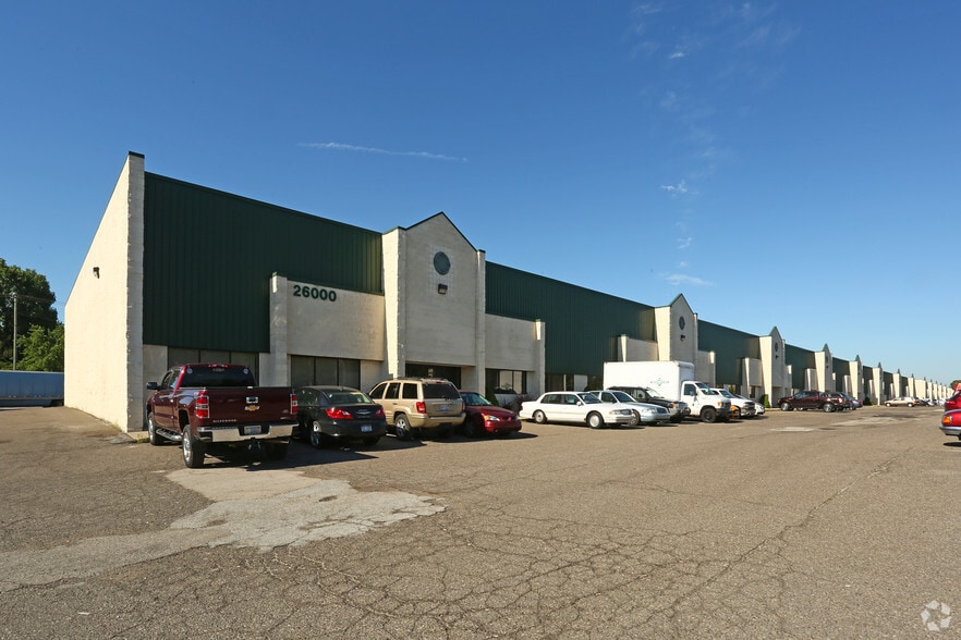 Primary Photo Of 26000 Northline Commerce Dr, Taylor Warehouse For Lease