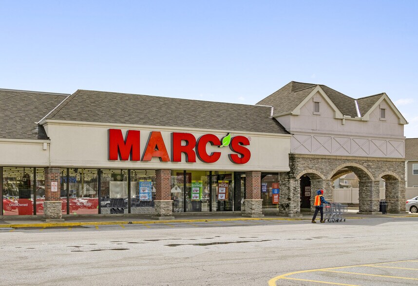 More Photos Of 29700-30450 Lake Shore Blvd, Willowick Unknown For Lease