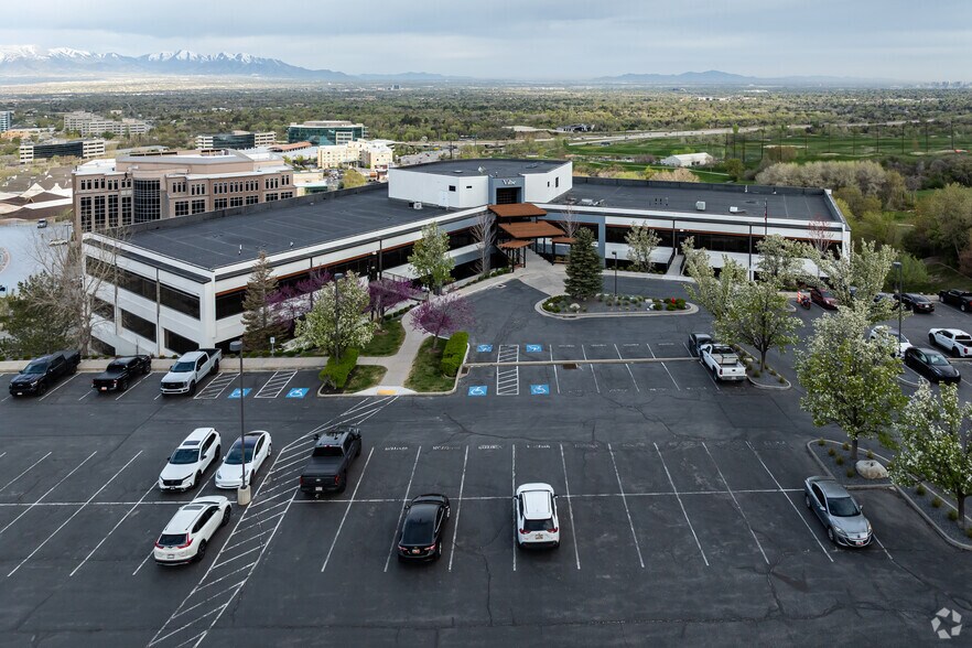 More Photos Of 6440 S Wasatch Blvd, Salt Lake City Office For Lease