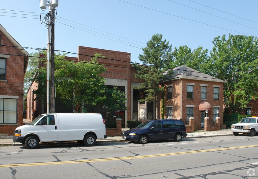 More Photos Of 247-257 E Livingston Ave, Columbus Office For Lease