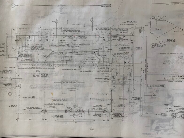 More Photos Of 4400 N Dixie Hwy, Fort Lauderdale Flex For Sale