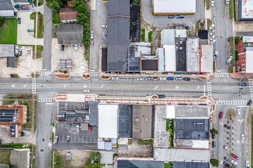 More Photos Of 117 N Jefferson Ave, Eatonton Storefront For Sale