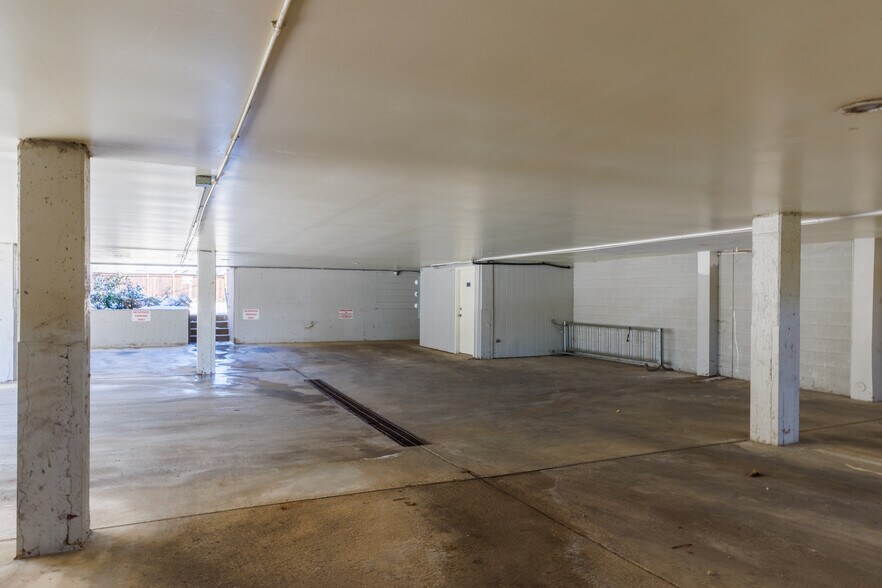 More Photos Of 2737 Mapleton Ave, Boulder Office For Lease