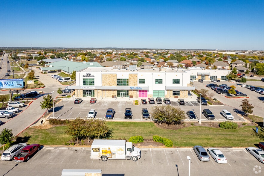 More Photos Of 1750 E Common St, New Braunfels Medical For Lease