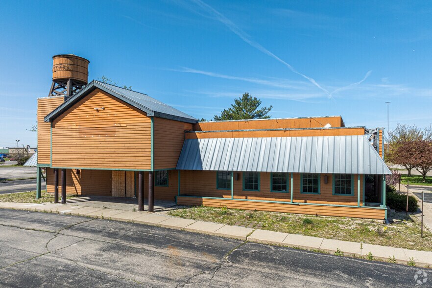 More Photos Of 1830 Pipestone Rd, Benton Harbor Restaurant For Sale