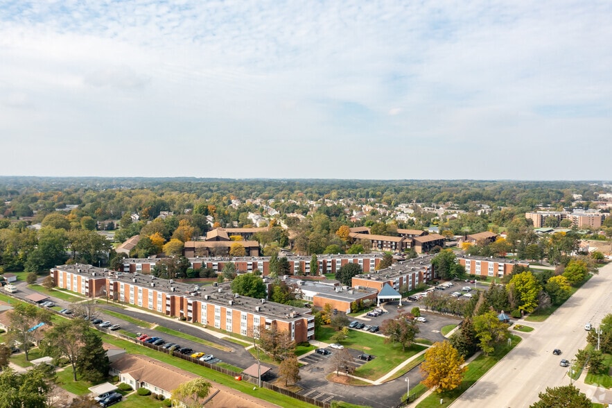 More Photos Of 28301 Franklin Rd, Southfield Multifamily For Sale