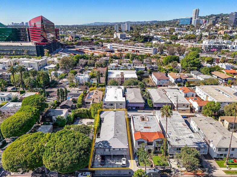 More Photos Of 813 Westmount Dr, West Hollywood Apartments For Sale