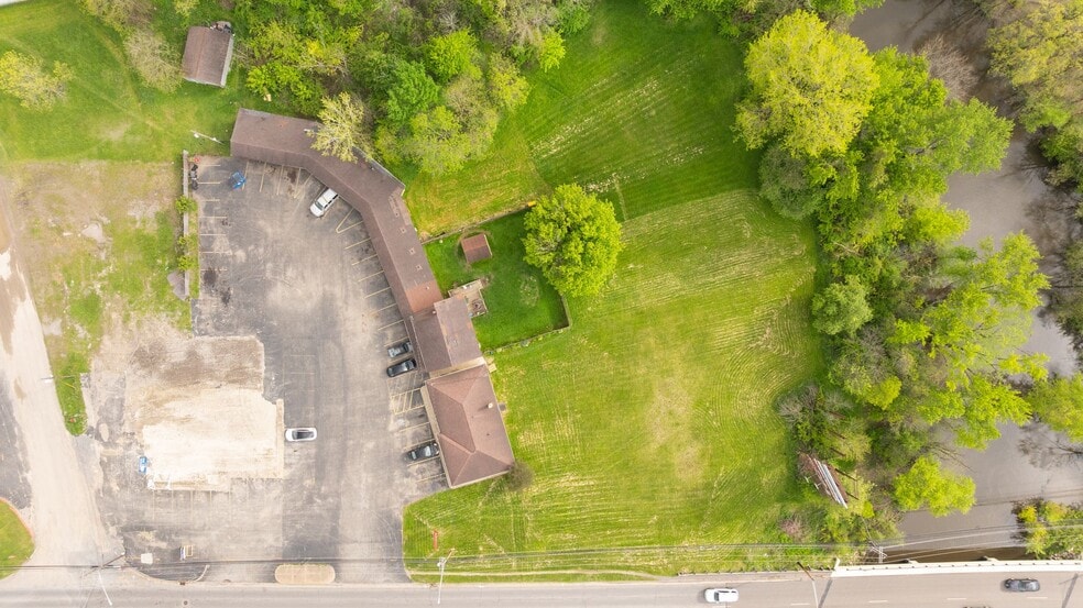 More Photos Of 5318 Youngstown Warren Rd, Niles Hotel For Sale