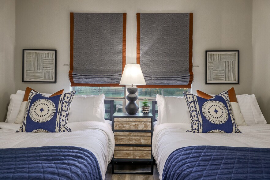 More Photos Of 8601 Zyle Rd, Austin Specialty For Sale