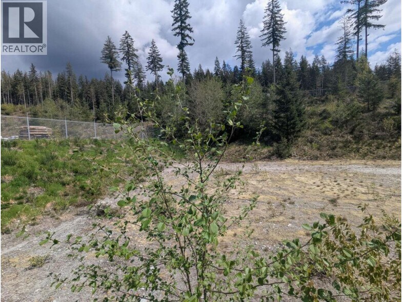 More Photos Of 13030 Lilley Dr, Maple Ridge Land For Lease