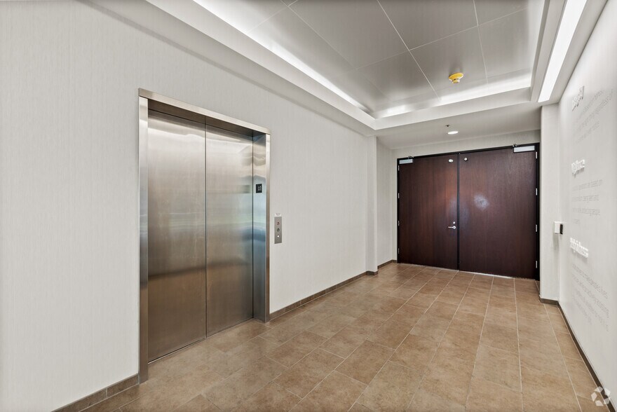 More Photos Of 4330 Park Terrace Dr, Westlake Village Flex For Sale