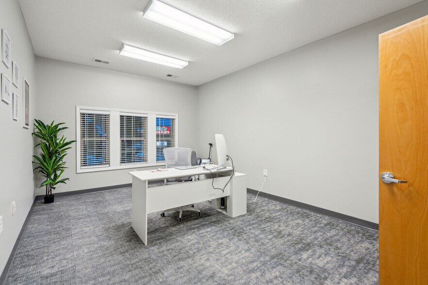 More Photos Of 5880 Rivers Ave, North Charleston Medical For Sale