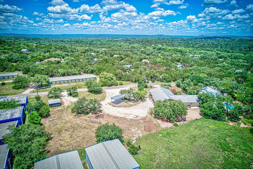 More Photos Of 45 La Buena Vista Dr, Wimberley Schools For Sale