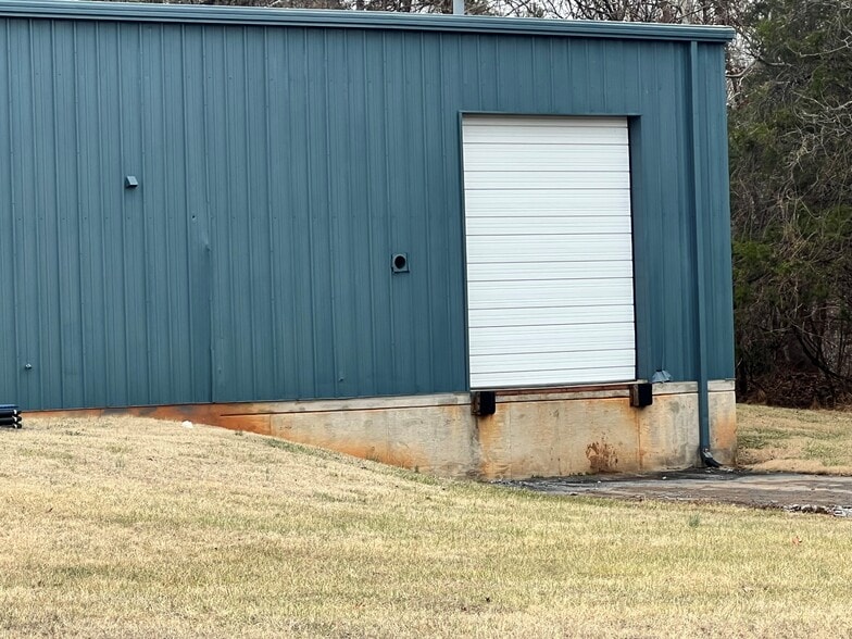 More Photos Of 4395 Sunnymeade Rd, Rustburg Industrial For Lease