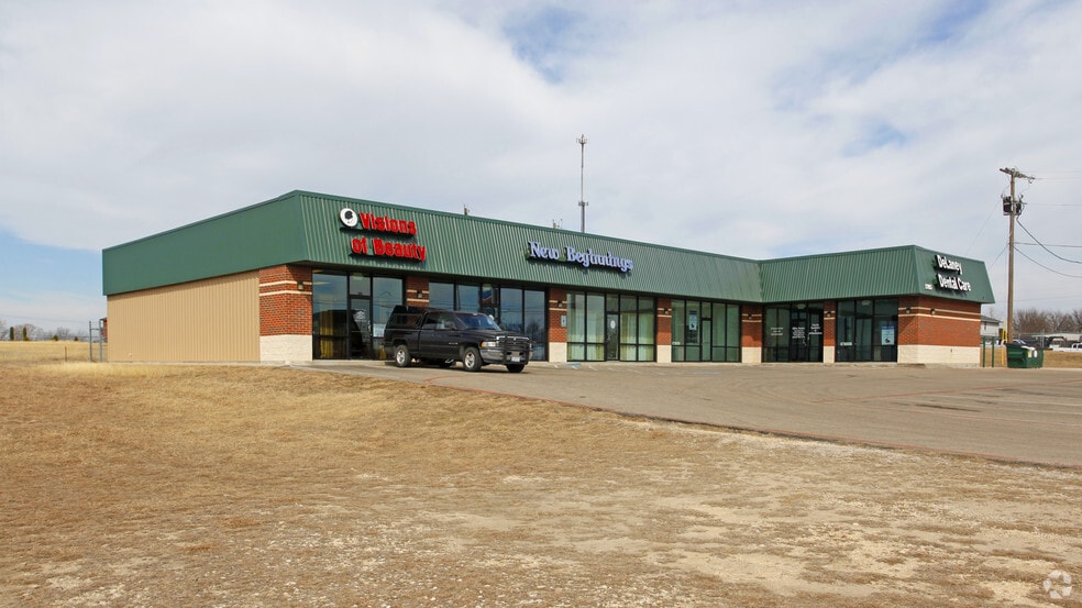 More Photos Of 1705 S Fort Hood Rd, Killeen Freestanding For Lease