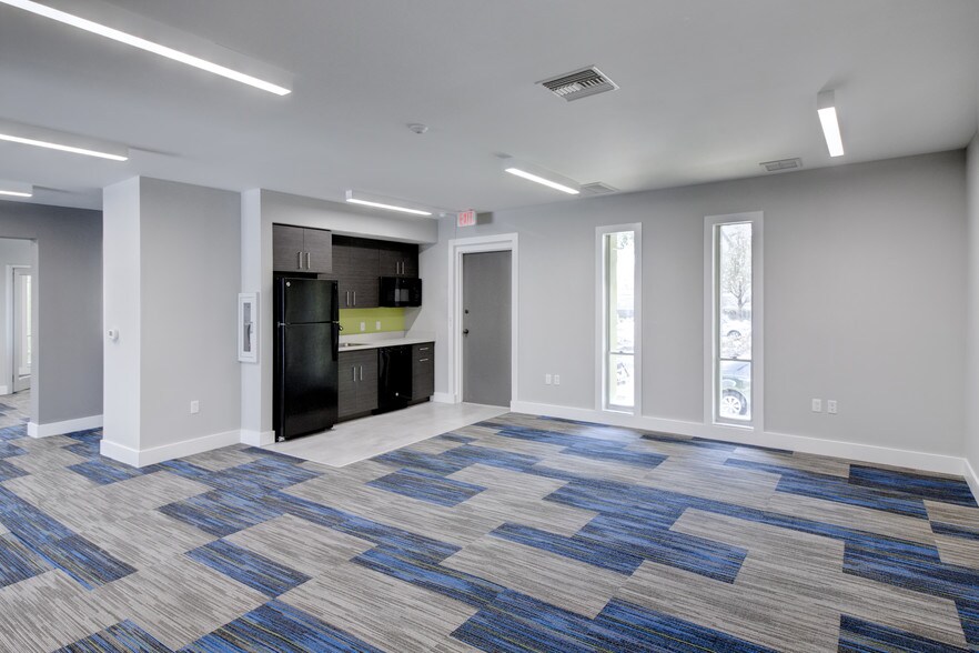 More Photos Of 239 SW 7th Ter, Gainesville Medical For Lease