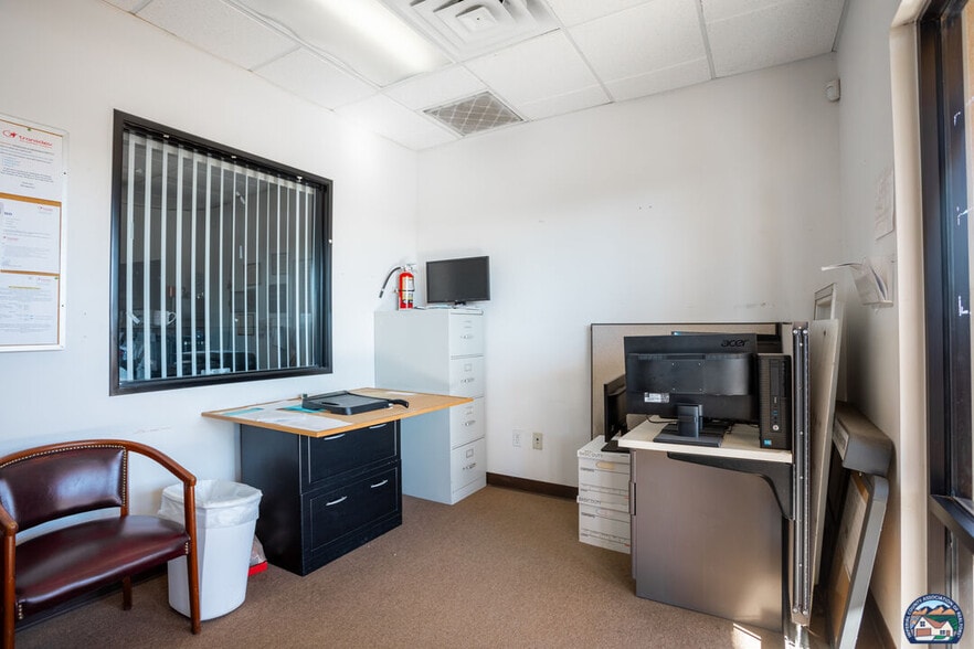 More Photos Of 1103 Industry Way, El Centro Warehouse For Sale