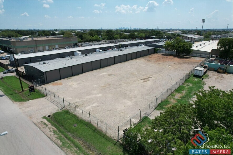 Primary Photo Of 2444 Fabens Rd, Dallas Warehouse For Sale