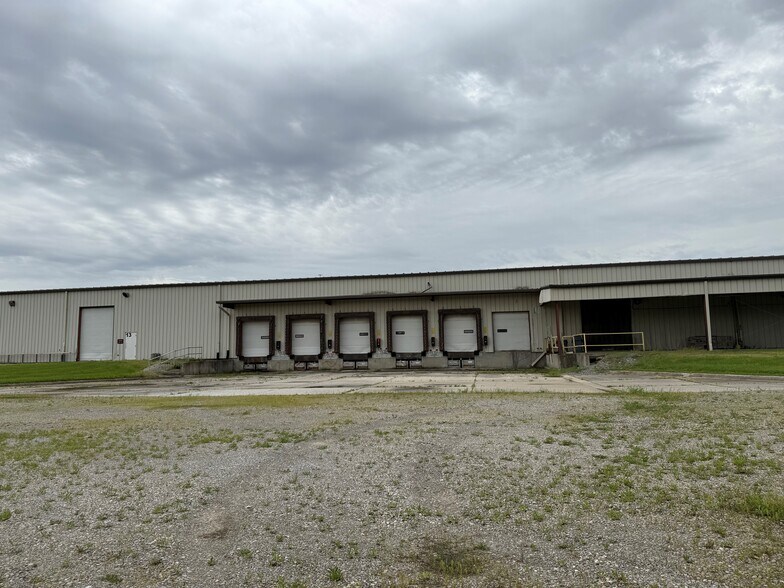 More Photos Of 500 Raybestos Dr, Upper Sandusky Manufacturing For Lease