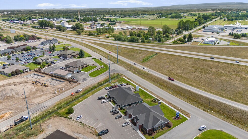 More Photos Of 688 Rigby Lake Dr, Rigby Healthcare For Sale