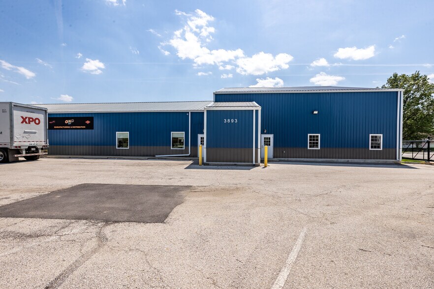 More Photos Of 3893 W State Road 47, Sheridan Light Manufacturing For Sale