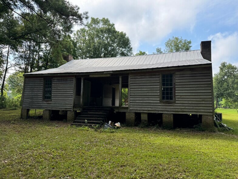 More Photos Of 9712 US Highway 31, Hope Hull Land For Sale