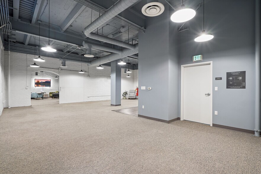 More Photos Of 1431 Pacific Hwy, San Diego Loft Creative Space For Sale