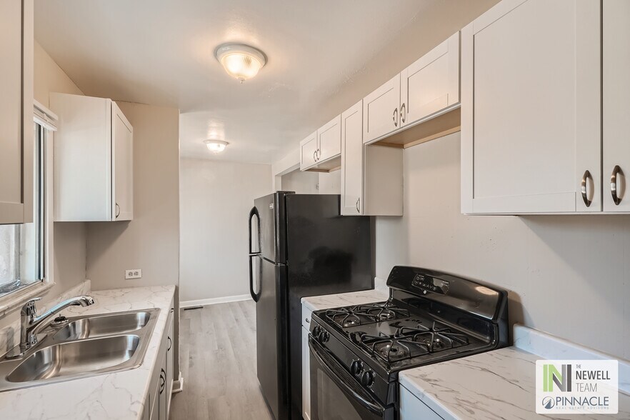 More Photos Of 2855 N Harrison St, Denver Apartments For Sale