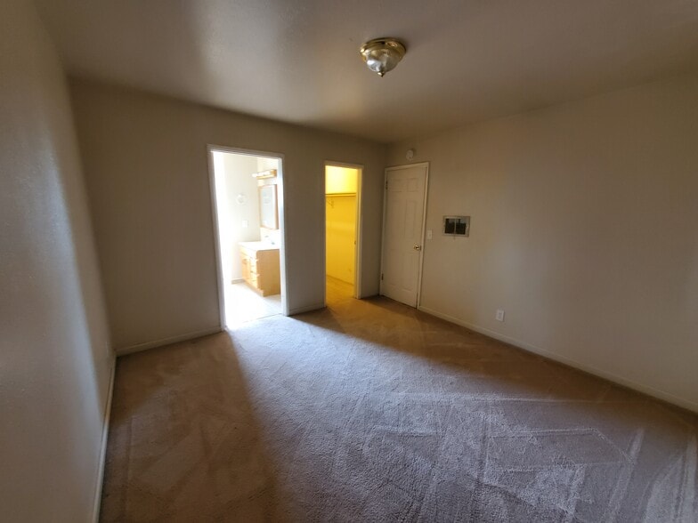 More Photos Of 420-470 H St, Hawthorne Apartments For Sale