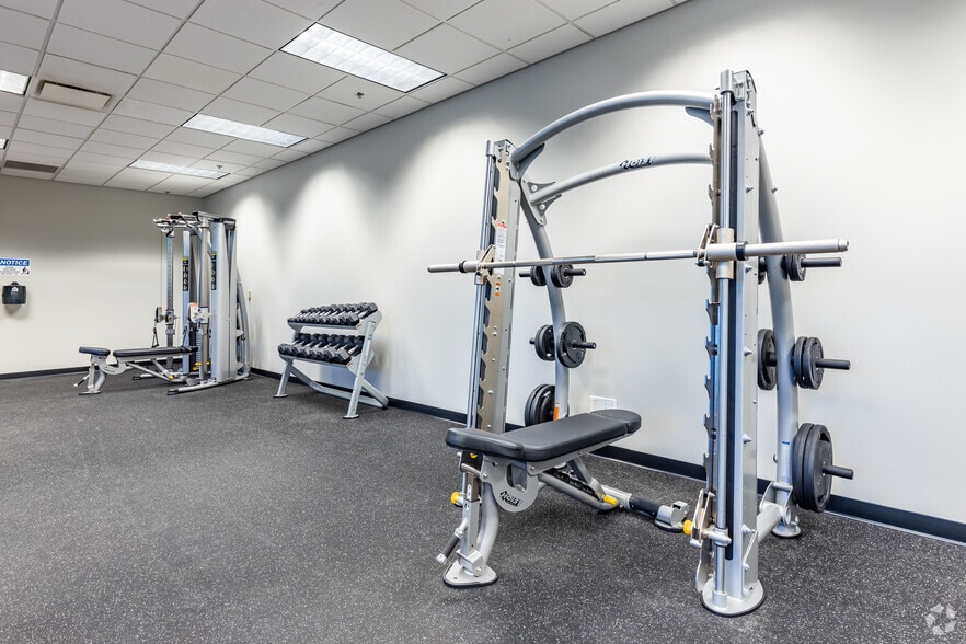 More Photos Of 2300 Discovery Dr, Orlando Office For Lease